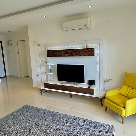 Sa Apartments! Sea And Mountain View 2bd Duplex *