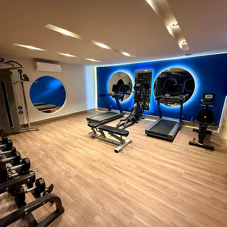 Sa Apartments! Sea And Mountain View 2bd Duplex Apartment